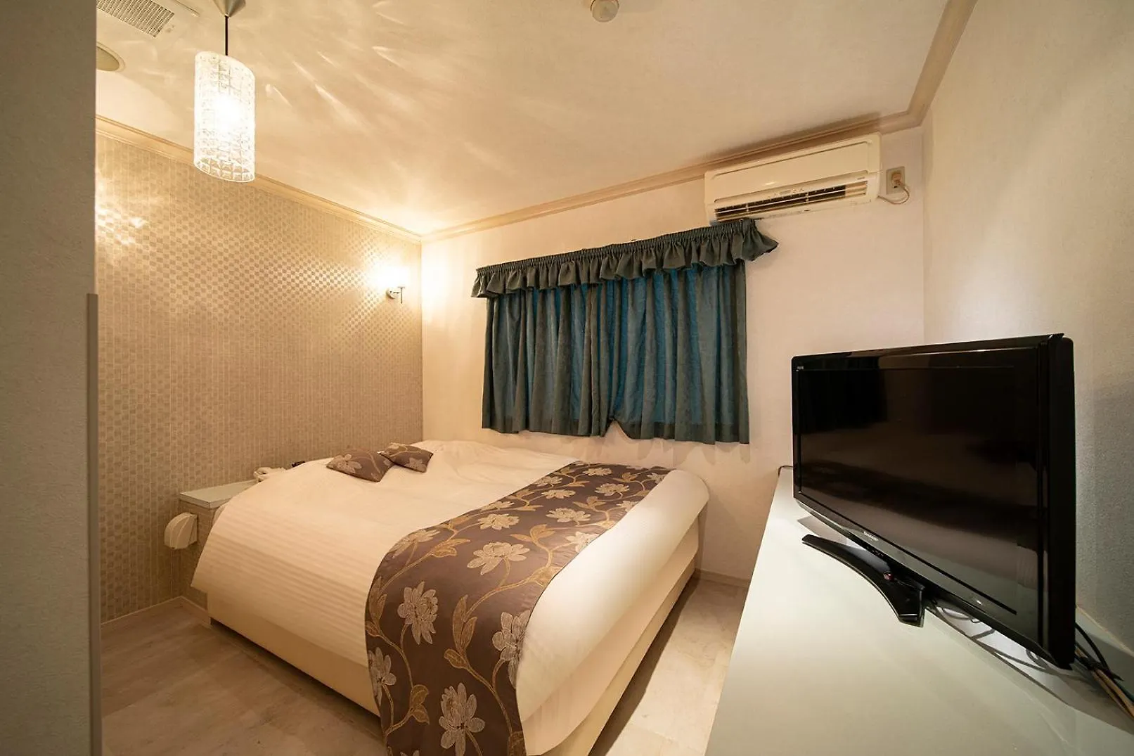 Love hotel ホテル リベラル 男塾ホテルグループ (Adults Only) Kobe