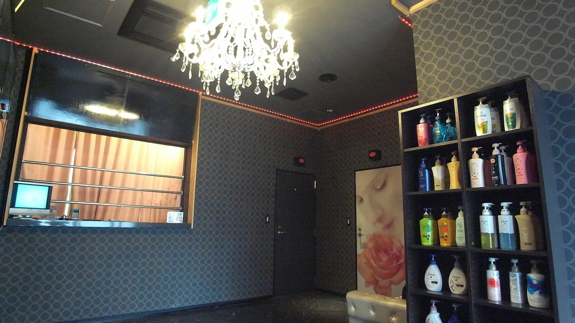 ** Love hotel ホテル リベラル 男塾ホテルグループ (Adults Only) Kobe Japan